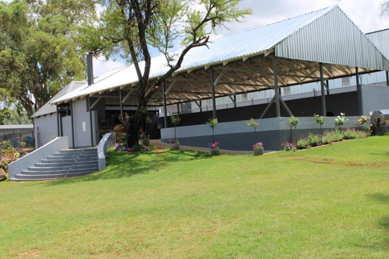 Save the Date Venue setting
